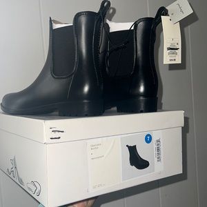 Target a new day Chelsea rain boots